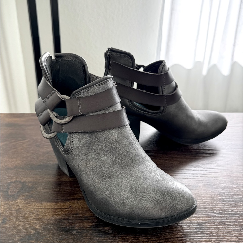 Blowfish booties